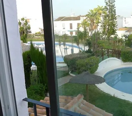 Holiday home Precioso Duplex Con Piscina Chiclana de la Frontera